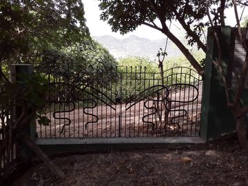 Puerto Lopez - Casa Verde: Se Vende Casa en Zona Rural y Cerca del Mar en Puerto Lopez