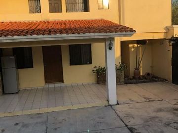 QUINTA EN VENTA PORTAL DEL NORTE ZUAZUA, N.L.