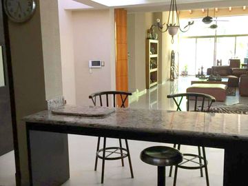 Moderna Residencia en Residencial Campestre Cancún – Espacios Amplios y Naturaleza en la Mejor Ubicación