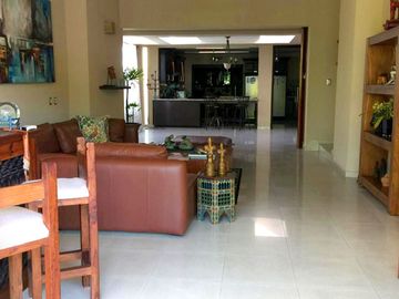 Moderna Residencia en Residencial Campestre Cancún – Espacios Amplios y Naturaleza en la Mejor Ubicación