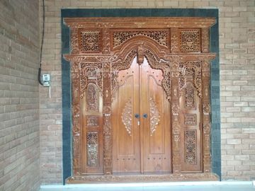 Rumah Klasik Exlusive DI Prambanan BEBAS CUSTOM RUANGAN