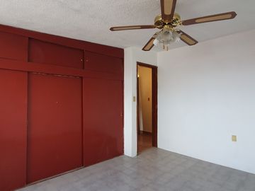 CUMBRES DEL VALLE, CASA EN RENTA 10656 RCR