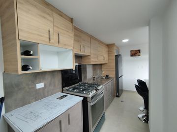 Casas VIP de 3 pisos con master en 2do piso. BBQ, yacuzzi, juegos infantiles