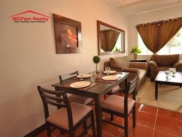 Townhouse for Sale in Antipolo For more inquiries, Pls contact; Donald Portuguez SUN# 0933825---- TM# 0955561----