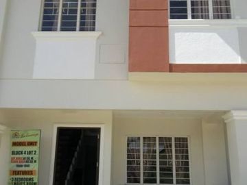 Townhouse for Sale in Antipolo For more inquiries, Pls contact; Donald Portuguez SUN# 0933825---- TM# 0955561----