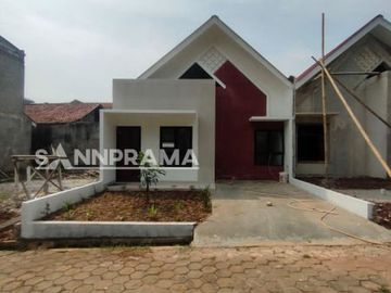 RN Cluster 1 dan 2 Lantai Pinggir Jalan Raya Muhtar Sawangan, TERMURAH