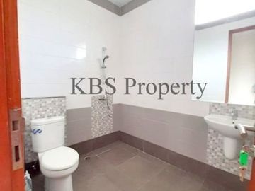 Disewa Rumah 2 Lt Type 110/144 m2 The Home Southlink - Batam
