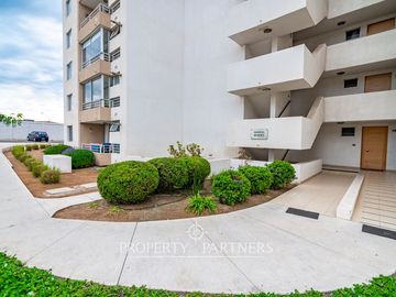Departamento en condominio con excelente ubicación, sector San Joaquín
