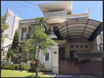 Dijual rumah mewah di sutorejo prima sby