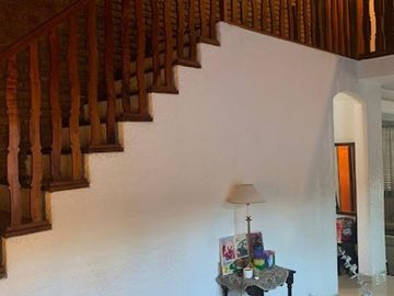 VENTA CASA 5 AMB COCHERA CUBIERTA JARDIN Y PATIO BURZACO
