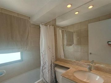 Departamento en venta de 3 dormitorios amoblado