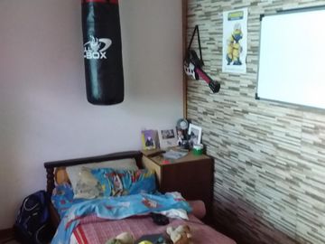 Casa en Villa Ballester con local