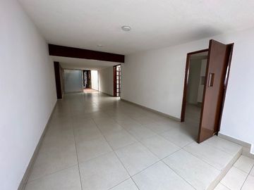 Casa de un piso en Fracc. Arboledas San Ignacio