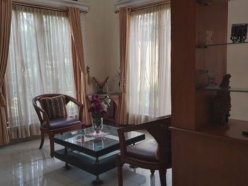 Rumah mewah 2 lantai Luas Cakung Jakarta Timur