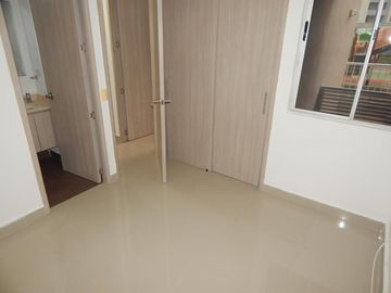 apartamento en venta en paraiso. Cod V86005
