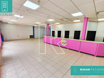 #AlquilerRUKAN | Local Comercial | Barrio CENTRO | Calle JOSÉ HERNANDEZ | Caleta Olivia.-