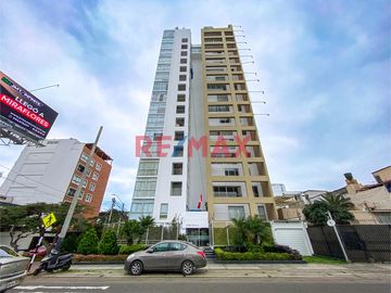 Se Vende Lindo Y Espacioso Duplex                                           Miraflores                                        Con Vista Panoramica