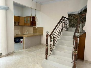 PERUMAHAN PURI PERMATA CIPONDOH RUMAH BAGUS DIJUAL