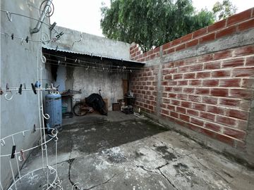 Vendo Casa con Local en Concepción del Uruguay, Entre Ríos.