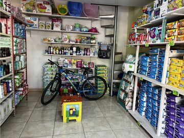 Vendo Casa con Local en Concepción del Uruguay, Entre Ríos.