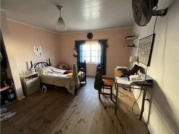 Vendo Casa con Local en Concepción del Uruguay, Entre Ríos.