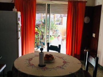 CHALET PH DE 4 AMBIENTES EN VENTA - MORON SUR