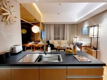 2BEDROOM SUITE IN THE SEASONS RESIDENCES BGC