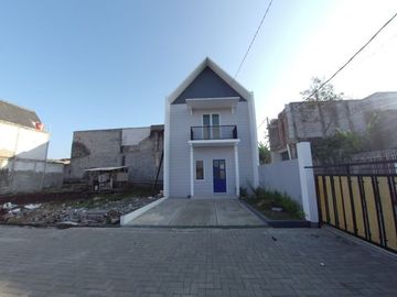 Rumah MURAH 2 lantai dekat POLBAN,tol pasteur ,Maranatha