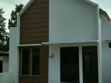 DIJUAL RUMAH TERMURAH DI SLEMAN STRATEGIS 375 JUTA FURNISHED