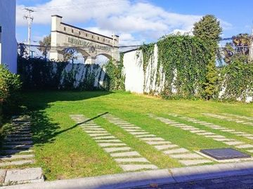 Venta de Exclusiva Residencia en Residencial La Vista
