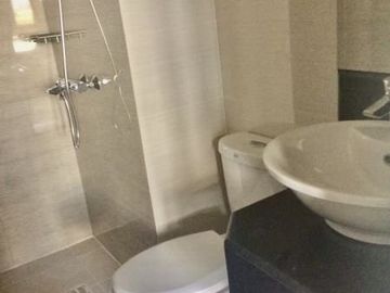 Studio Unit For Sale at 150 Newport Resorts World