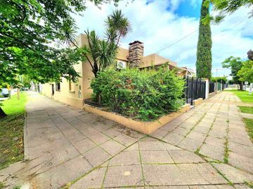 Casa en venta en Ituzaingo Sur