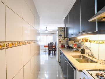 CASA VENTA 4 DORMITORIOS FISHERTON ROSARIO