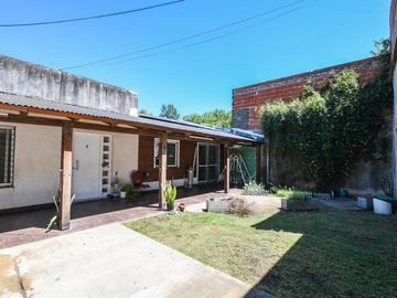 CASA VENTA 4 DORMITORIOS FISHERTON ROSARIO