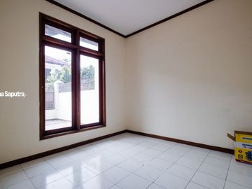 Disewakan Perumahan Daan Mogot Baru Cluster Taman Kintamani