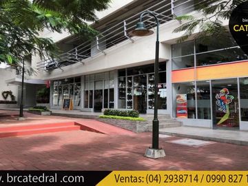 Local de venta en Ceibos – código:19829