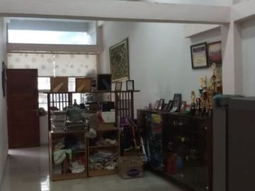 10 Bedroom House for sale