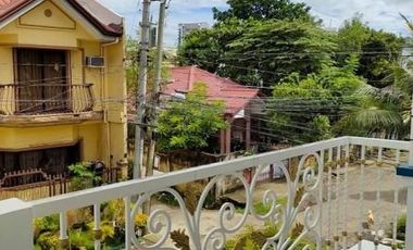 House and lot for sale in Cebu City, Gated in Lahug close to Ayala Center