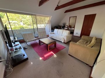 Casa en venta de 5 dorm. en condominio Las Pircas