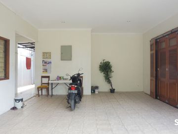 Disewakan Single House di Kemang & Kondisi Un Furnished By Sava Jakarta Properti HSE-A0617