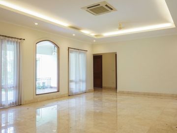 Disewakan Single House di Kemang & Kondisi Un Furnished By Sava Jakarta Properti HSE-A0617