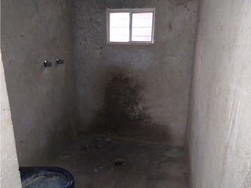 Casa 3 recs. en obra gris, colonia Jardín Juárez Jiutepec, Mor.