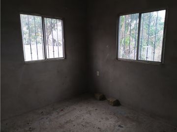 Casa 3 recs. en obra gris, colonia Jardín Juárez Jiutepec, Mor.