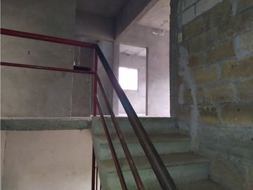 Casa 3 recs. en obra gris, colonia Jardín Juárez Jiutepec, Mor.