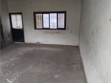 Casa 3 recs. en obra gris, colonia Jardín Juárez Jiutepec, Mor.