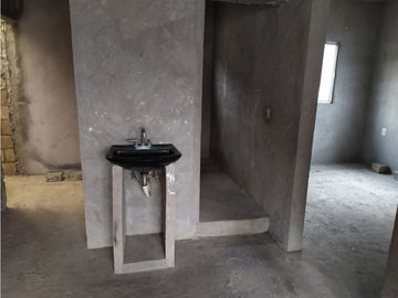 Casa 3 recs. en obra gris, colonia Jardín Juárez Jiutepec, Mor.