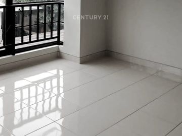 Rumah Di Premier Terrace Ciracas Jakarta Timur