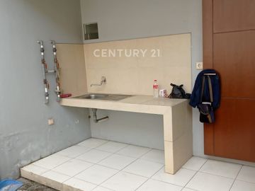Rumah Di Premier Terrace Ciracas Jakarta Timur