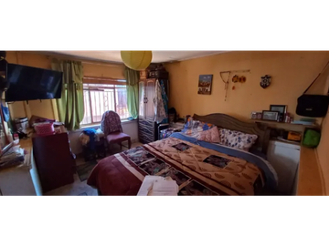 VALPARASO / PLAYA ANCHA / CASA CON 350 M2 TERRENO / 5 DORM + 3 ESTAC