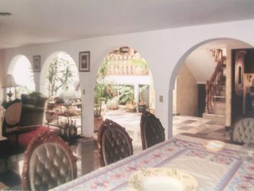 Casa en Venta en Fracc.  Rincón del Bosque, Los Fuertes.